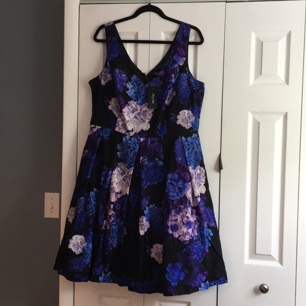 City Chic fit and flare dress hydrangea NWT